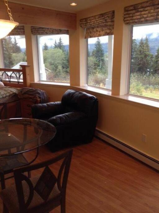 Kelli Creek Cottage - Reduced Price On Tours Juneau Rom bilde