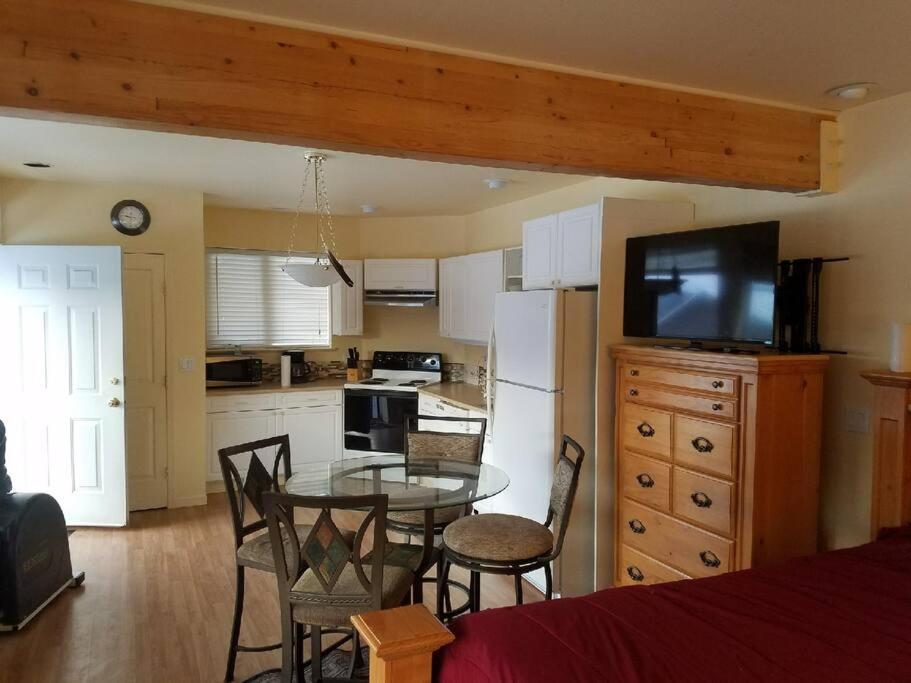Kelli Creek Cottage - Reduced Price On Tours Juneau Rom bilde